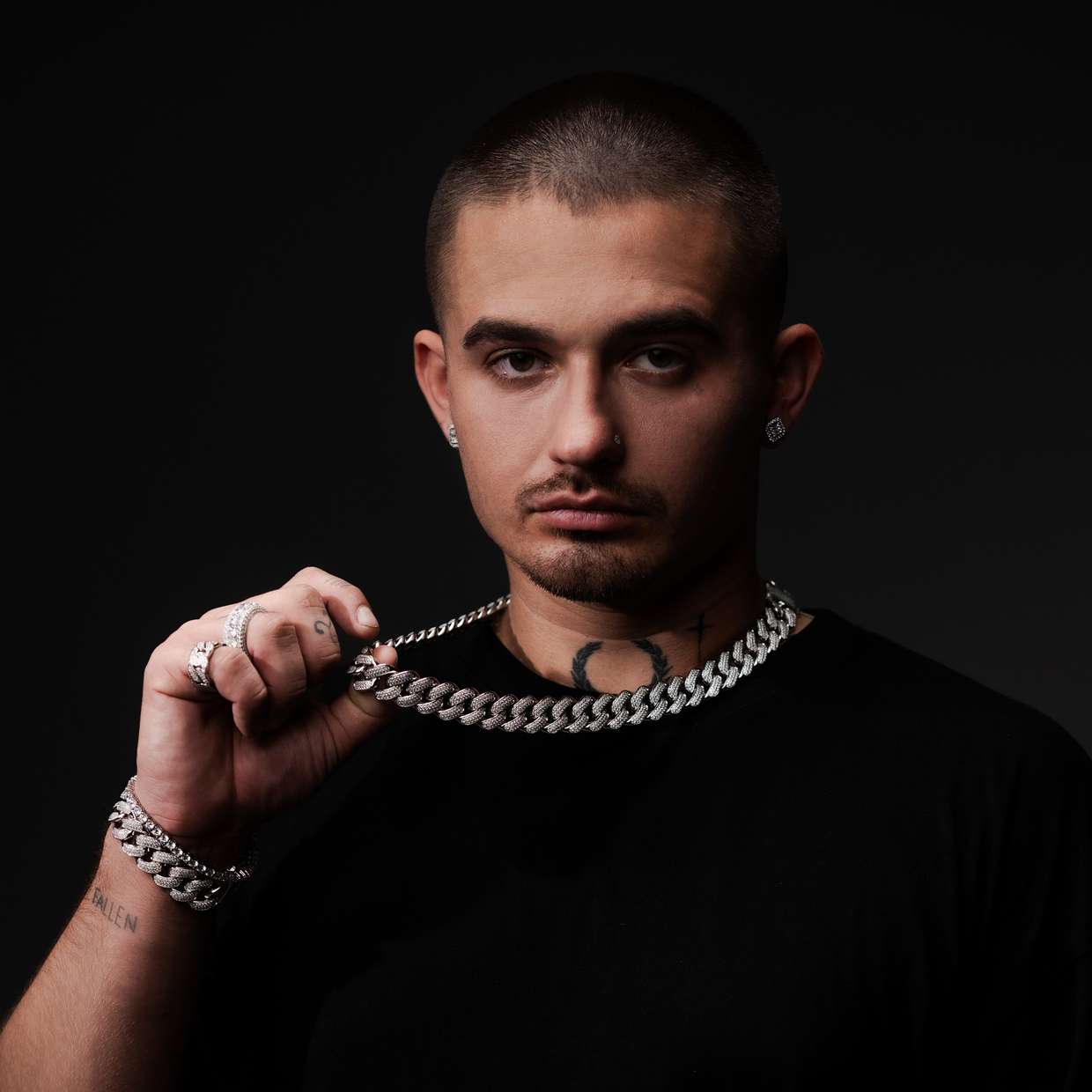 Diamond Cuban Link Chain 18mm White Gold