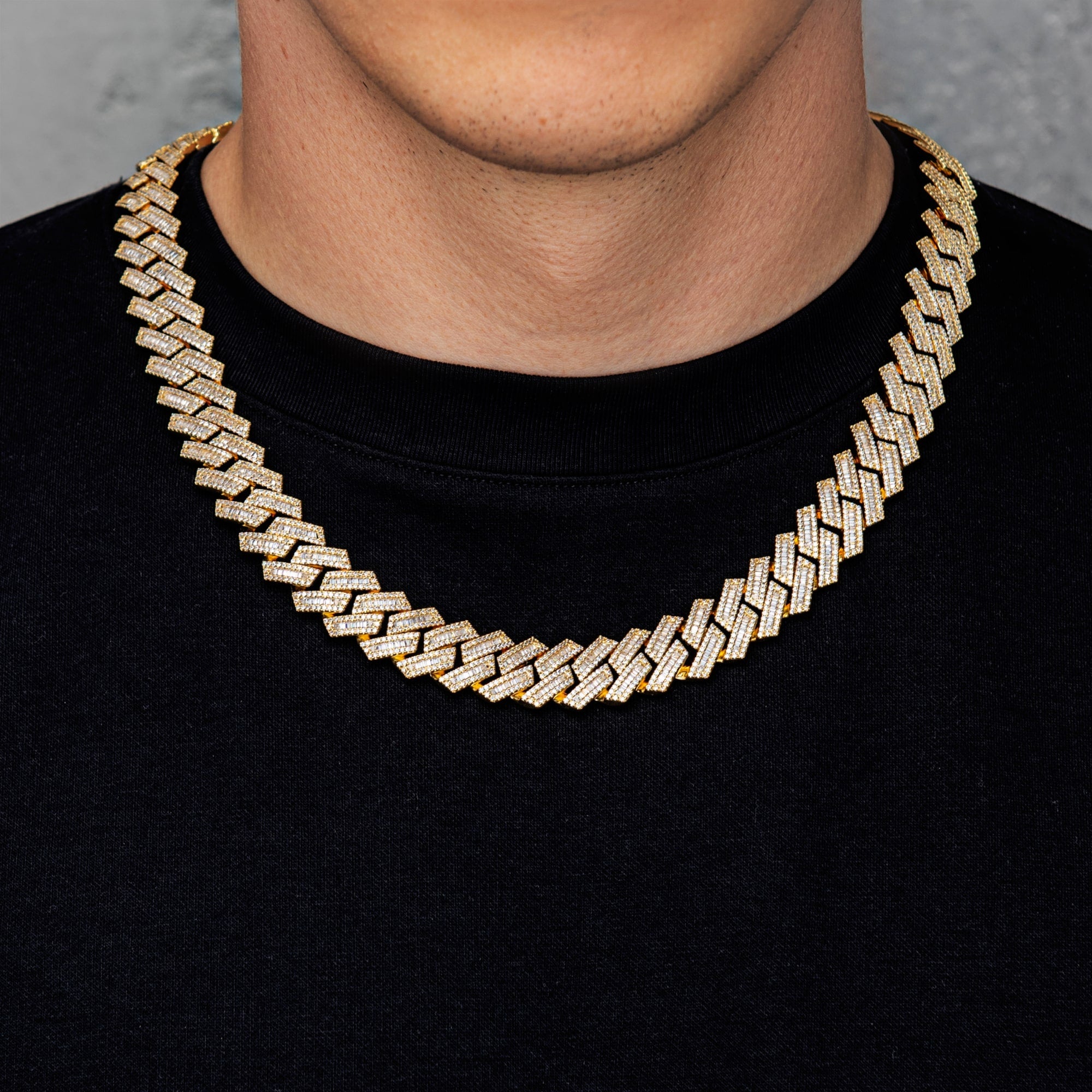 Chaîne à maillons cubains baguette en or 15 mm