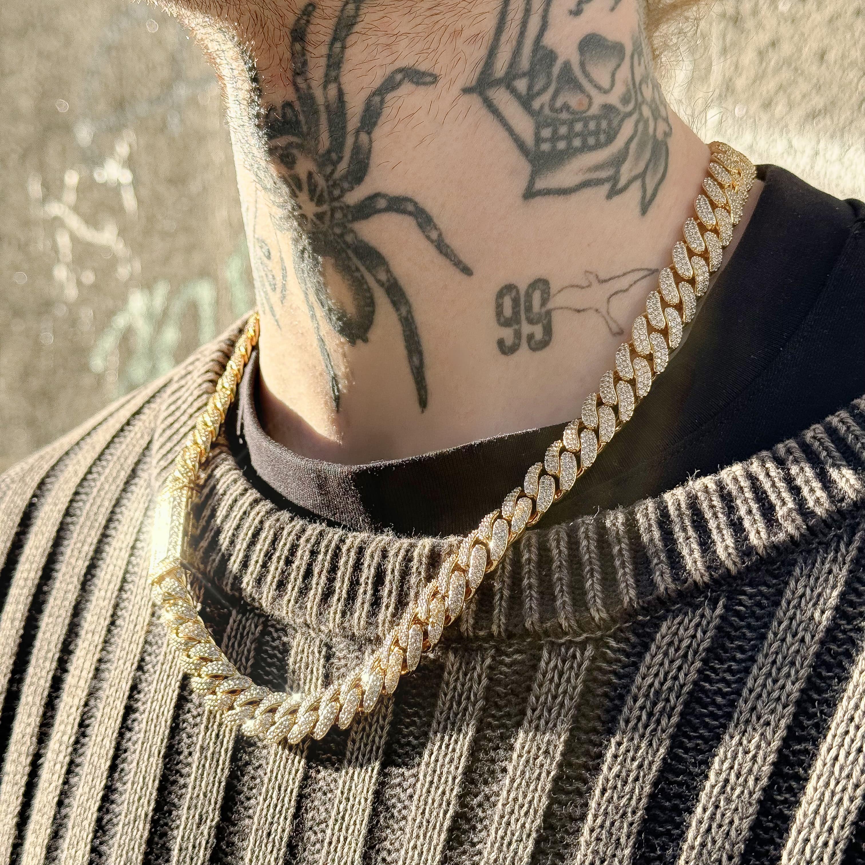 Chaîne à maillons cubains en or 12 mm avec diamants de qualité supérieure