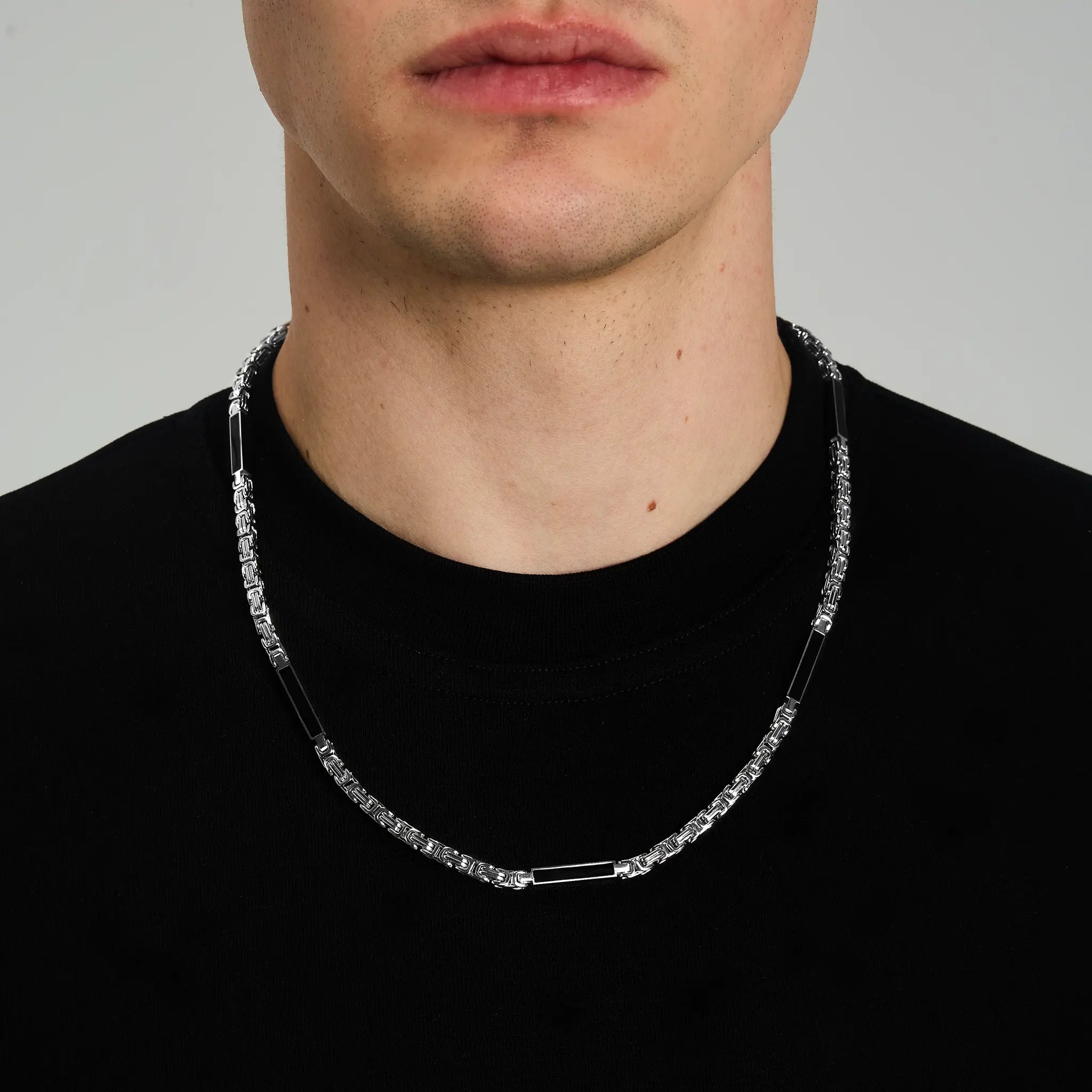 Byzantine Onyx Chain 4mm White Gold