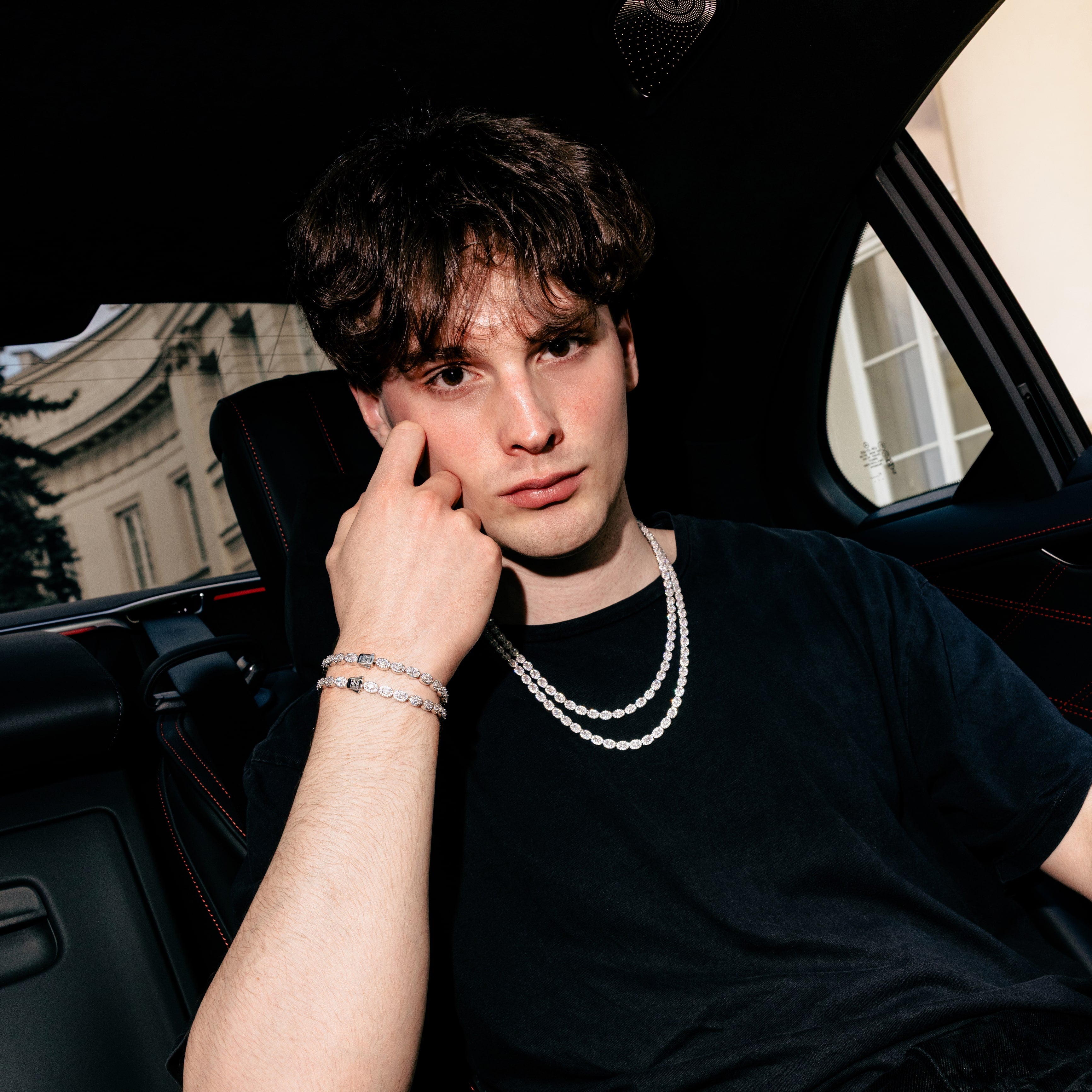 Chaîne de tennis ovale à grappes de 6 mm en or blanc