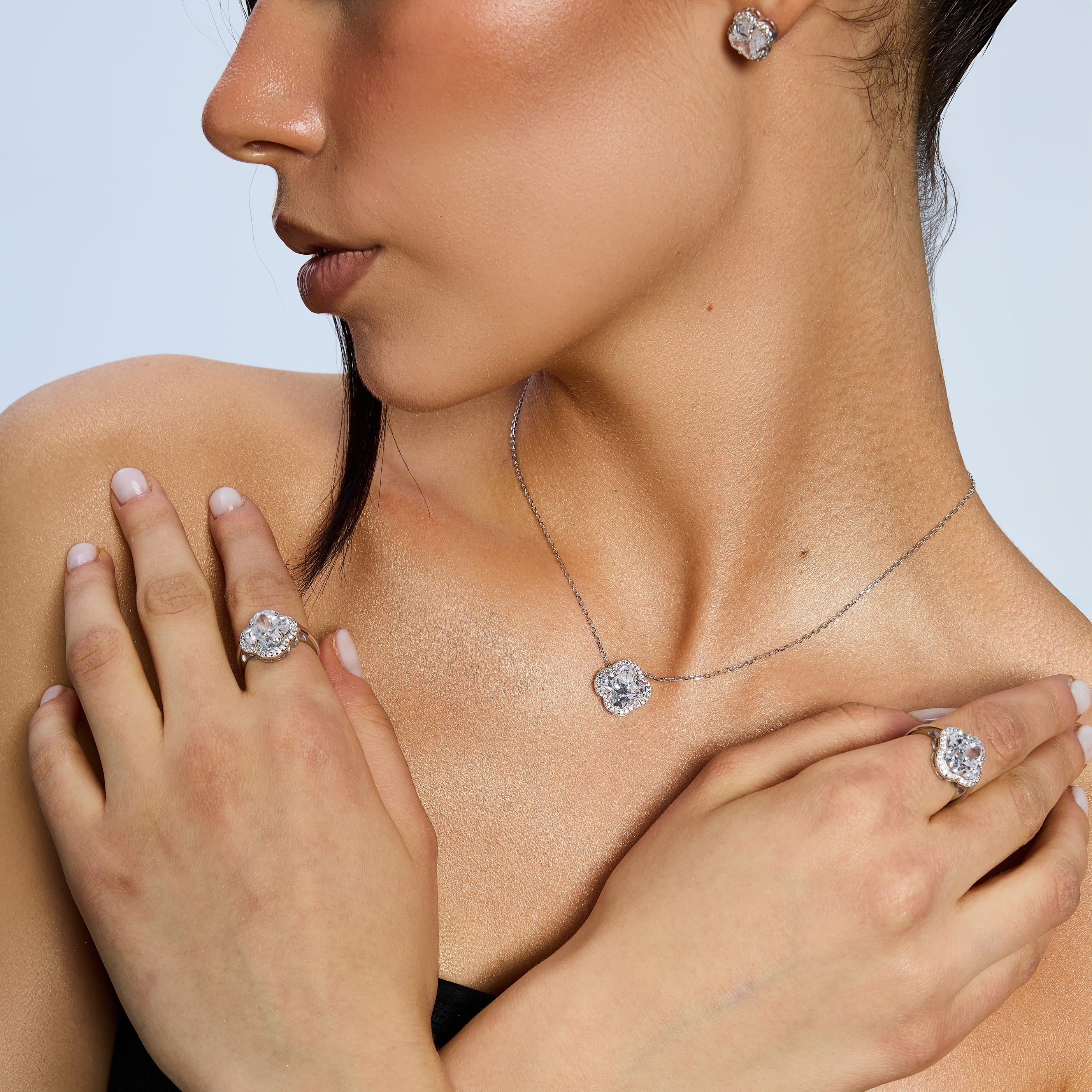 Diamond Leaf Clover White S925 necklace