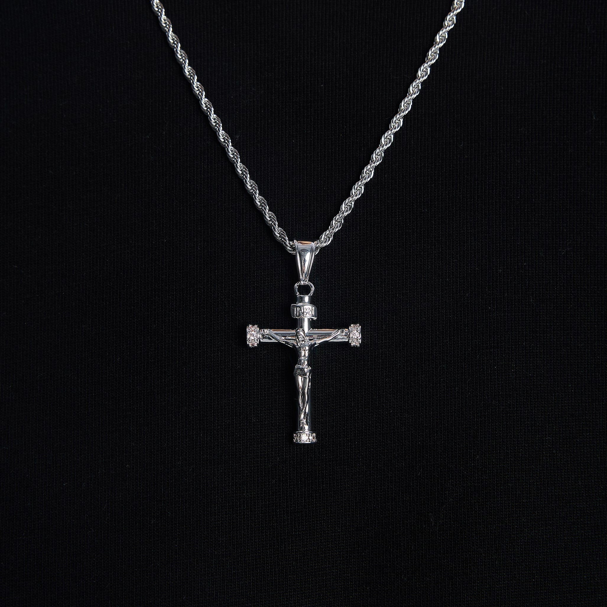 Pendentif Croix en Diamant en Or Blanc