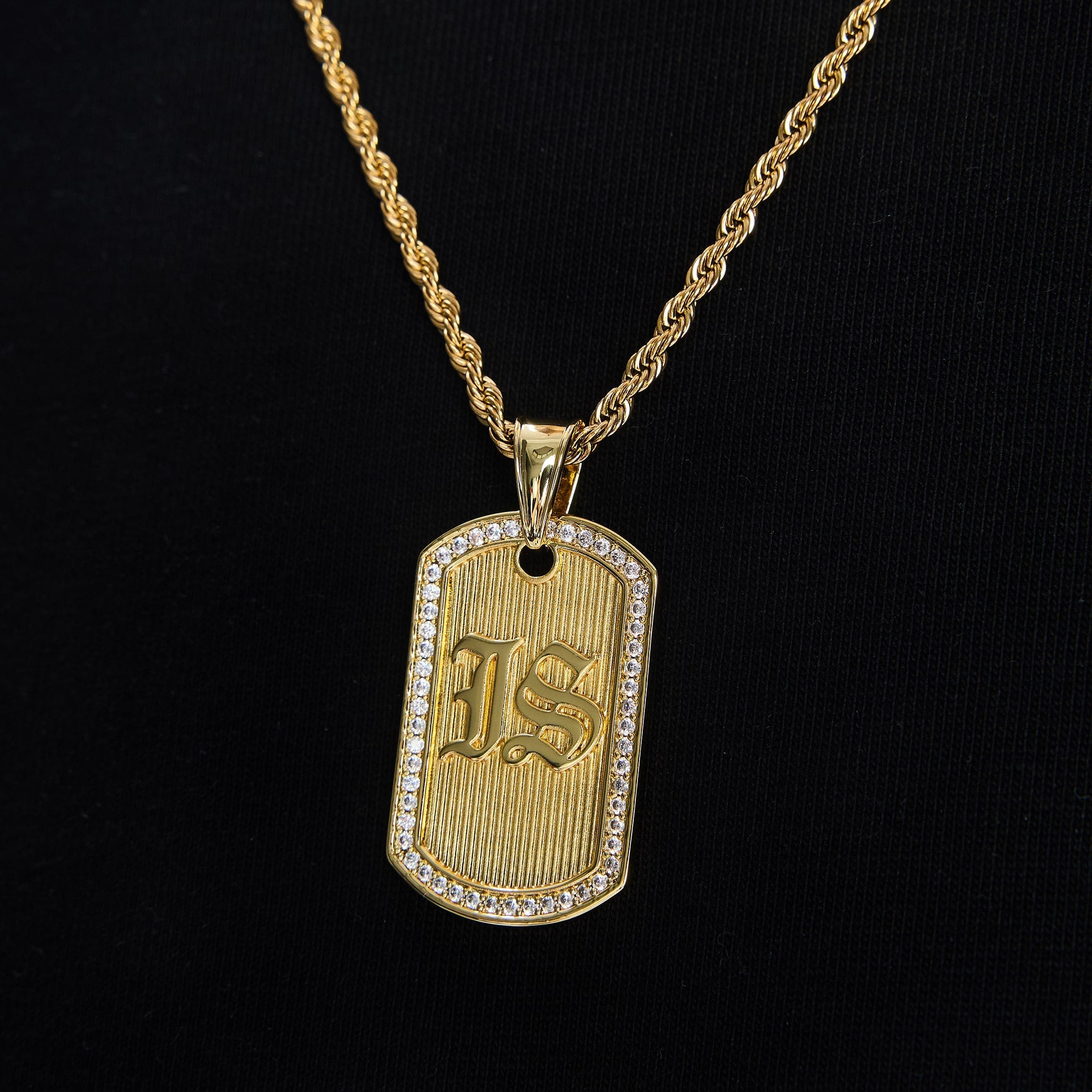 Pendentif Goth Tag EN Or