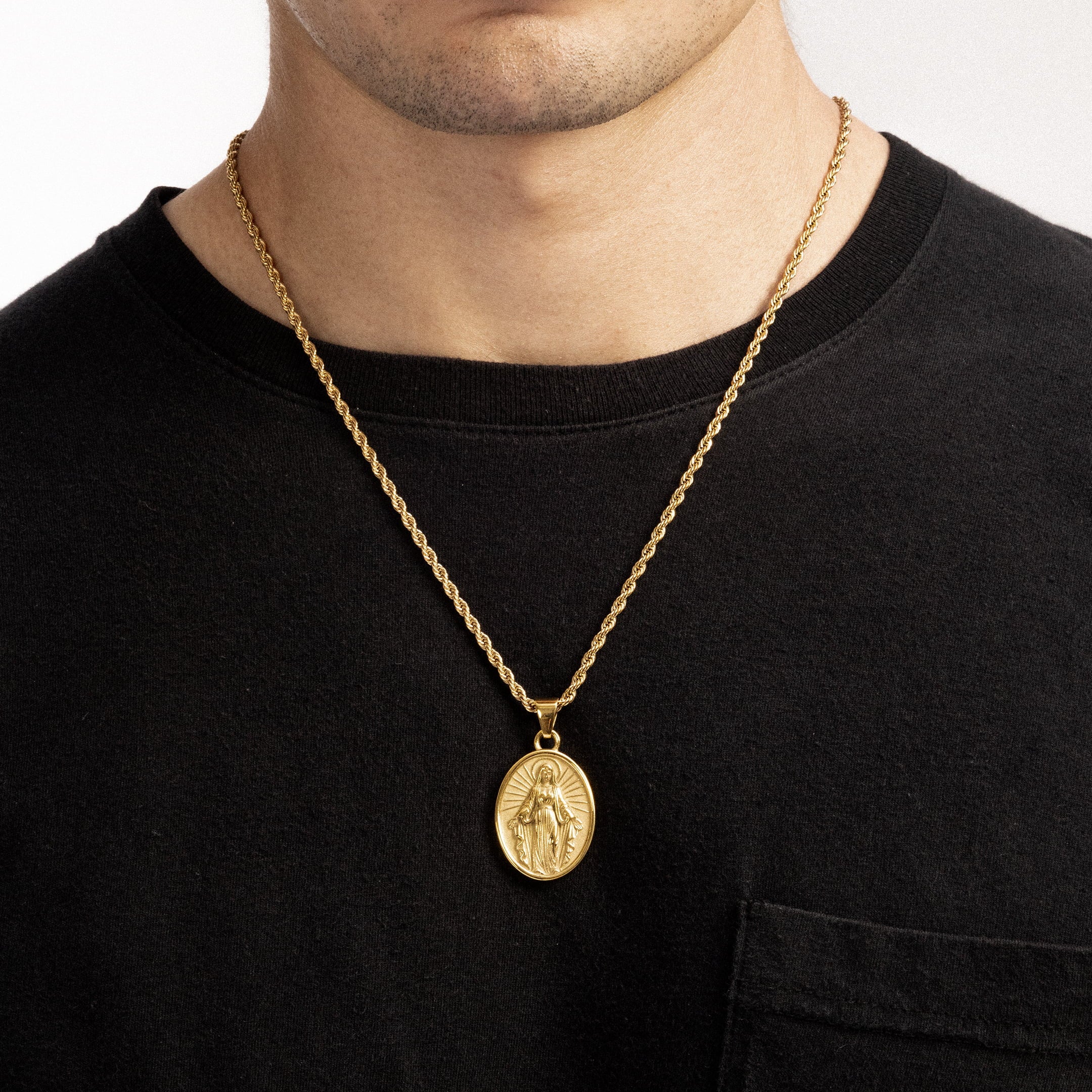 Saint Maria Pendant Gold