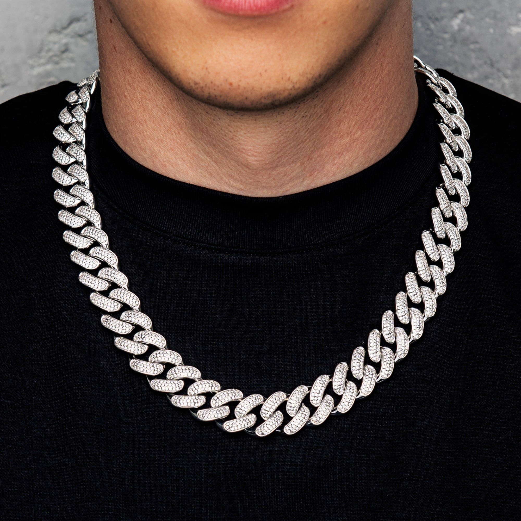 Diamond Cuban Link Chain 18mm White Gold