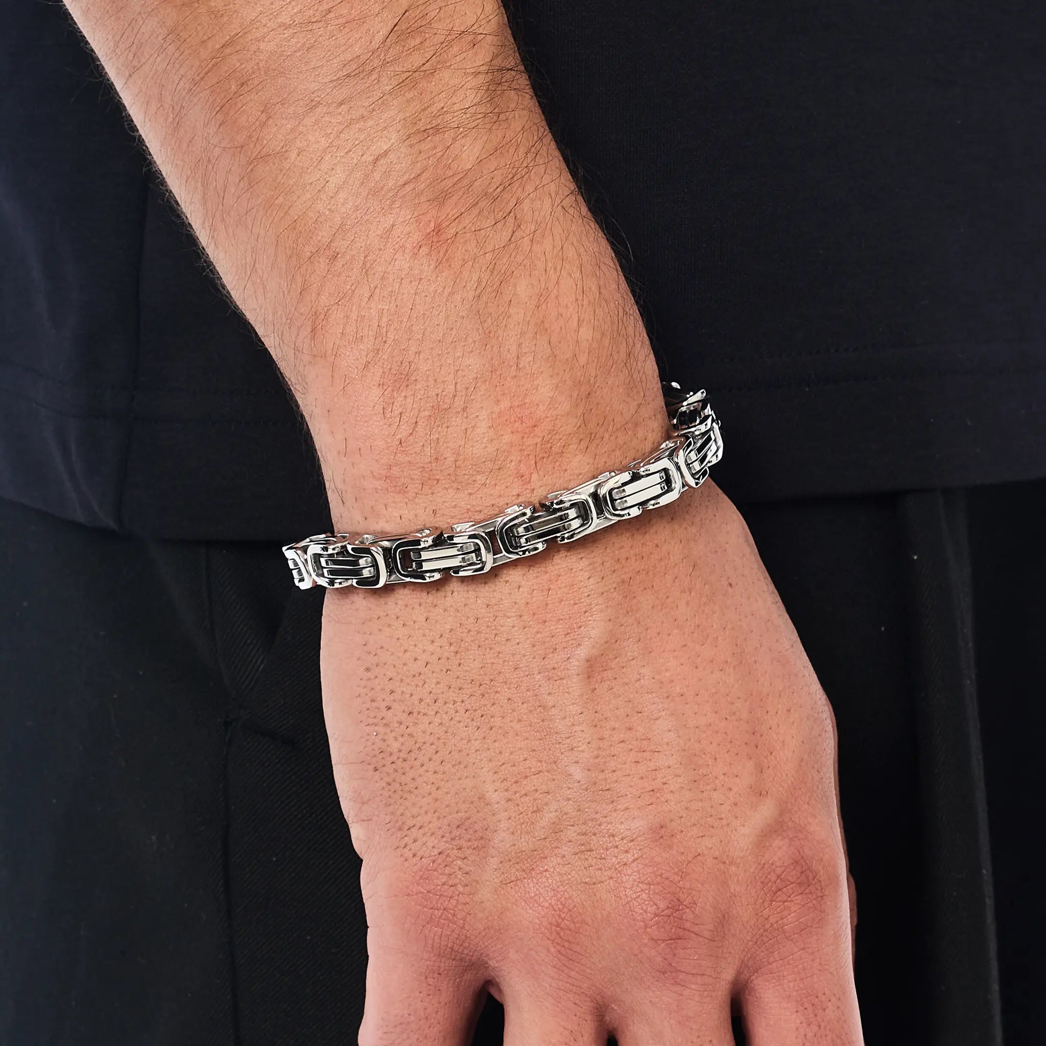 Byzantine Bracelet 8mm White Gold