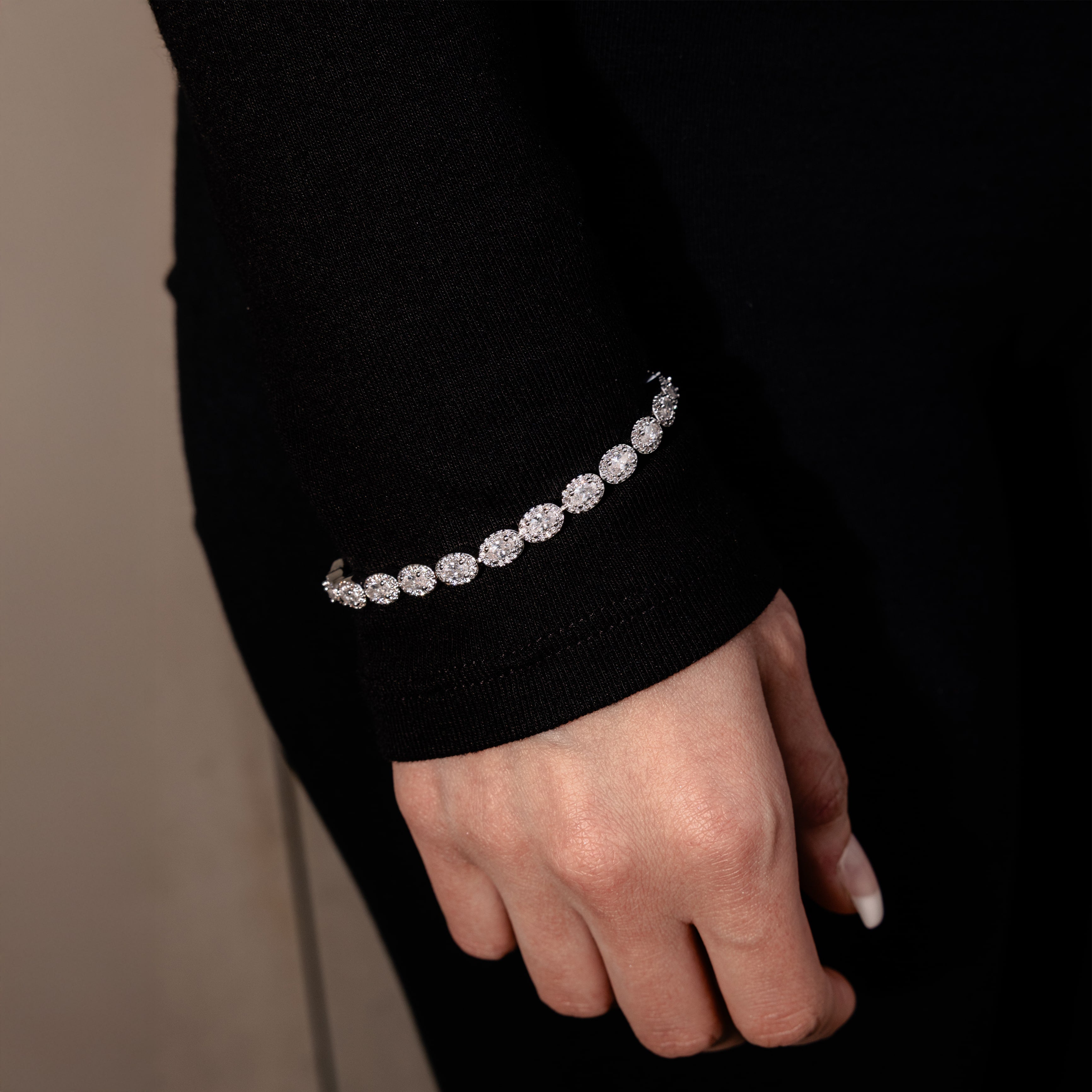 Bracelet tennis ovale en or blanc 6 mm