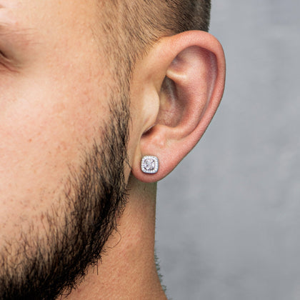 Boucles d'oreilles carrées en or blanc avec diamants