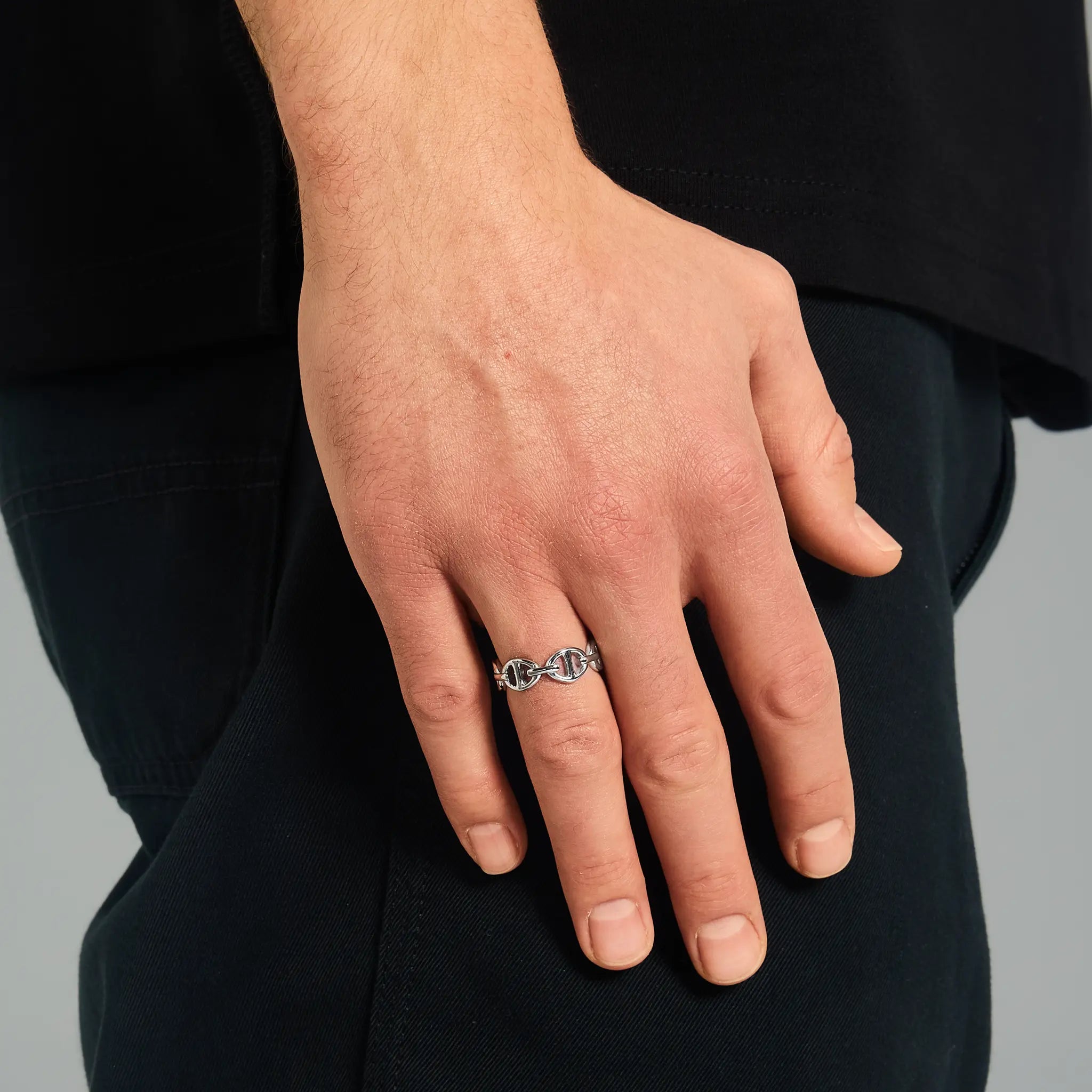 Anchor Ring White Gold