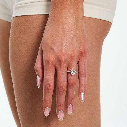 Crystal Heart White Ring in White Gold S925