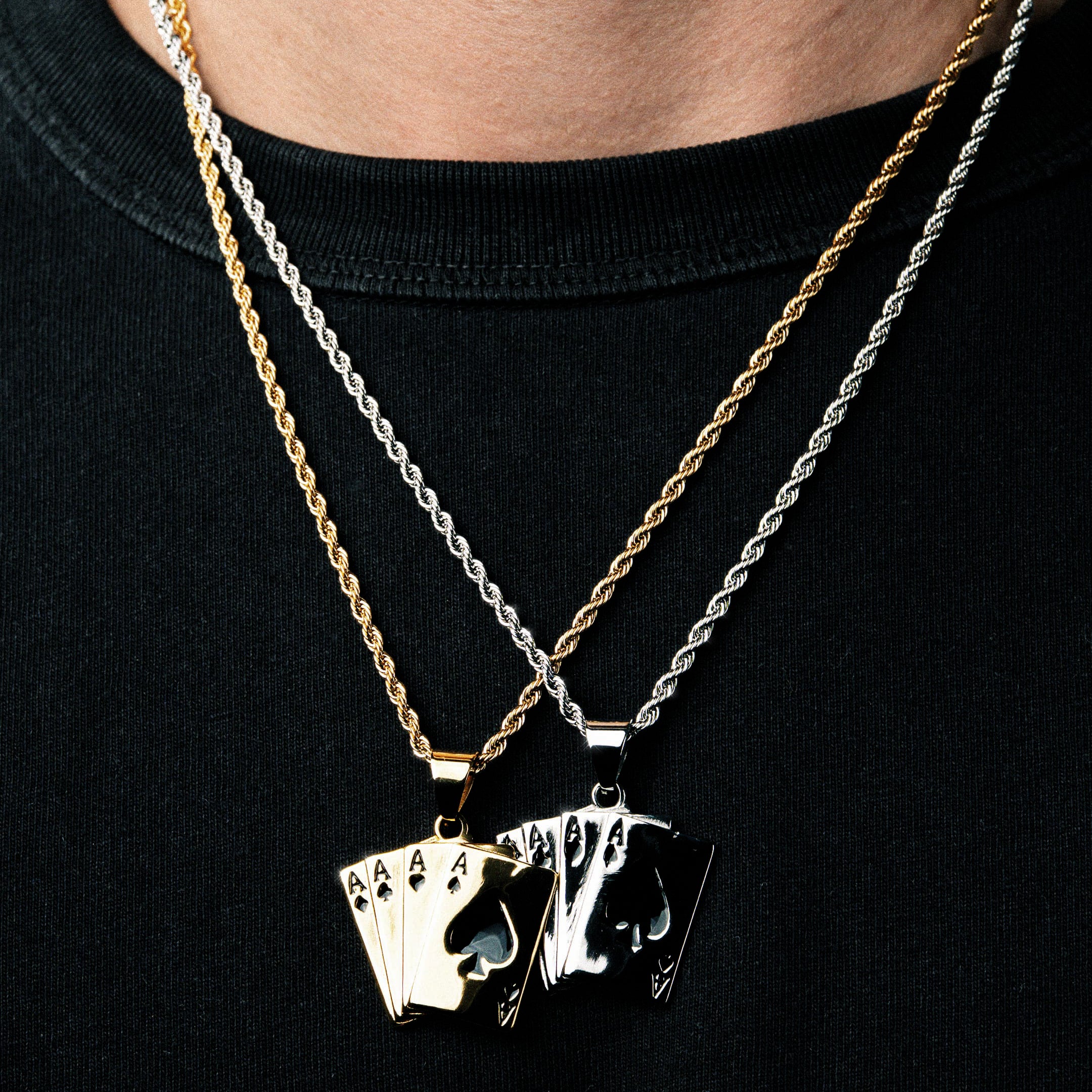 Cards 4 Aces Pendant White Gold