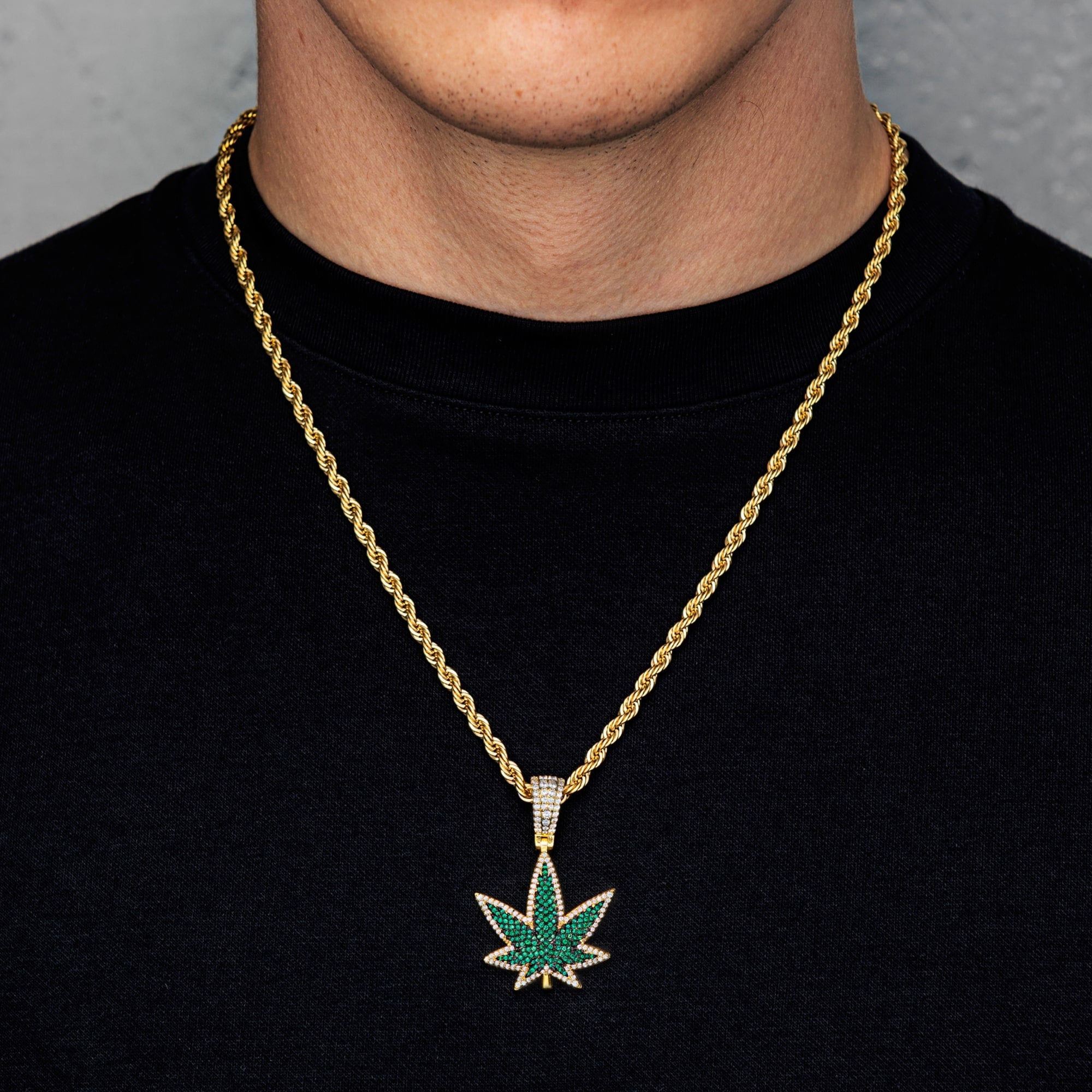 Diamond Ganja Pendant Gold