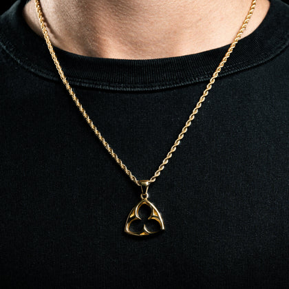 Gothic Ornament Pendant Gold